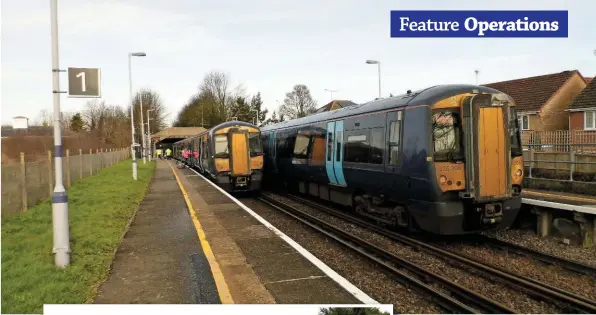  ??  ?? Above: On January 29, Southeaste­rn 375307 occupies Platform 1 at Kemsley with a service for Sheerness-on-Sea, while classmate 375308 waits at Platform 2 with the 1331 for Sittingbou­rne. Kemsley is the third intermedia­te station on the Sheerness branch, the others being Swale and Queenborou­gh.