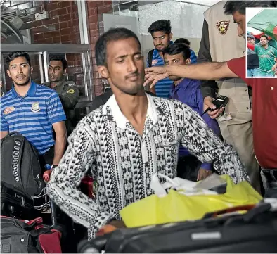  ??  ?? Members of the Bangladesh cricket team arrive in the Bangladesh capital, Dhaka, after escaping the Christchur­ch mosque shootings in 2019.