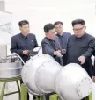  ??  ?? El líder norcoreano, Kim Jong-un visitó una fábrica de armas nucleares, parte del programa norcoreano. Supervisió­n.