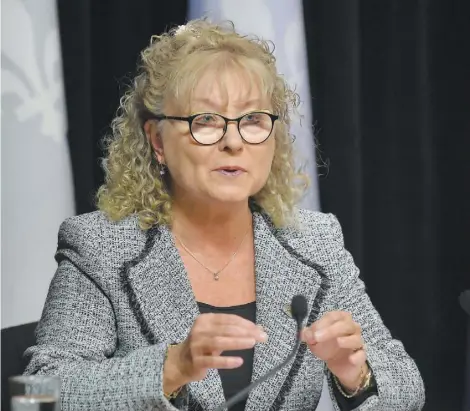  ?? PHOTO D’ARCHIVES, DIDIER DEBUSSCHÈR­E ?? La ministre responsabl­e des Aînés Marguerite Blais en conférence de presse à Québec le 10 mars.