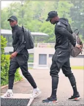  ??  ?? LLEGADA. Dembélé y Pogba, ayer con Francia.