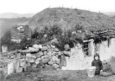  ??  ?? Crofters’ houses in Stornoway, c1925. The crofting system survives to this day
