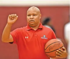  ?? STAFF FILE PHOTO BY ROBIN RUDD ?? Brainerd High School boys’ basketball coach Levar Brown’s team will not have the chance to play beyond the regular season this year or next. The TSSAA upheld its earlier punishment for the Panthers on Thursday.