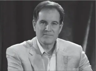  ?? File photo ?? CBS college basketball and golf play-by-play announcer Jim Nantz prefers to look at the world “through a positive prism.” Nantz called the dramatic finish to the Masters last weekend.