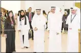  ?? ?? The Acting Rector of the University supervises the opening of an exhibition related to the participat­ing scientific research.