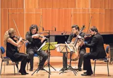  ?? FOTO: GIOVANNI PINNA ?? Das Pavel-Haas-Quartett mit Veronika Jarusková und Marek Zwiebel (Violine), Jirí Kabát (Viola) und Peter Jarusek (Violoncell­o).