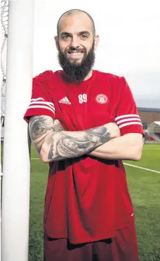  ??  ?? Philosophi­cal Georgios Sarris says Accies must keep their focus