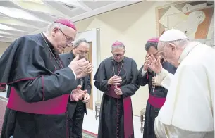  ?? AFP ?? Pope Francis gathers with four French bishops visiting Rome on Wednesday for a moment of silent prayer for the victims of abuse committed by members of the French Catholic clergy.