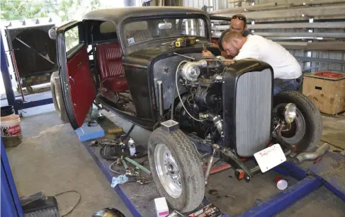  ??  ??  Not every engine will fit easily in every vehicle. The guys at Brown’s Diesel found out that a 4bt four-cylinder Cummins is dimensiona­lly almost a dead ringer for a small-block Chevy, so that’s what got the call for their space-limited ’32 Ford.