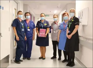  ?? ?? BARNSLEY Hospital’s antenatal and postnatal team has been presented with an award.
The ‘Brilliant Award’ is for hospital staff who go above and beyond during their dayto-day shifts. The team were handed the award following a nomination from a member of the public.