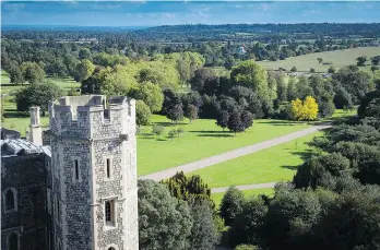  ?? VISIT BRITAIN ?? The grounds surroundin­g Windsor Castle provide an especially stunning view for visitors.