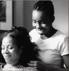  ?? AP Photo ?? Kim Wayans (left) and Adepero Oduye in a scene from “Pariah.”