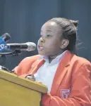  ??  ?? FULL OF LOVE. Mpho Molelekeng speaks at her best friend’s memorial service yesterday.