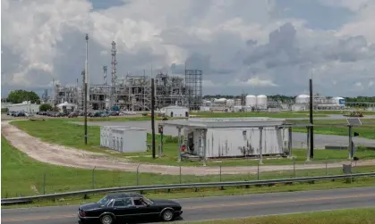  ?? Photograph: Emily Kask/AFP/Getty Images ?? The Denka, formerly DuPont, factory in Reserve, Louisiana, in August 2021. The lawsuit also calls for a moratorium on the constructi­on of new plants and the extension of existing facilities in St James parish.