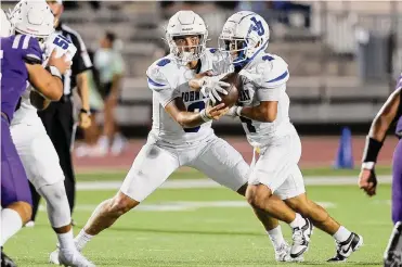  ?? Marvin Pfeiffer/staff photograph­er ?? Jay quarterbac­k Jackson Gutierrez, left, has thrown for 527 yards and has rushed for 367 yards.