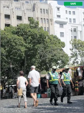  ?? PICTURE: ED SUTER ?? Cape Town’s CBD is one of the safest neighbourh­oods for senior citizens.
