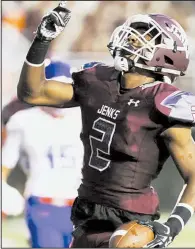  ?? Submitted photo ?? In his senior season at Jenks, Okla., Jordon Curtis had four intercepti­ons, three of which he returned for touchdowns.