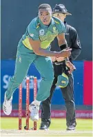  ?? Picture: FRIKKIE KAPP/ GALLO IMAGES ?? BOMBS AWAY: South Africa’s Lungi Ngidi sends the ball down the pitch during the first Momentum ODI match against South Africa and Zimbabwe in Kimberley on Sunday