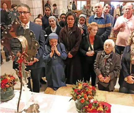  ??  ?? reliken lockar många turister och besökare till Jerusalem.