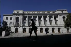  ?? Photograph: Jeff Chiu/AP ?? Students at the University of California, Berkeley, recently wrote a proposal arguing for the need to shut down campus on election day.