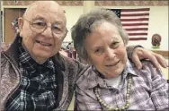 ?? Contribute­d photo ?? warren and Joan Chapple mark 70 years of marriage in November. They died a day apart.