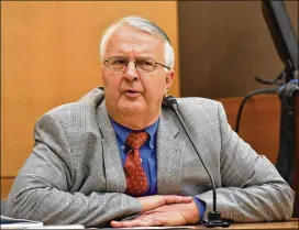  ?? HYOSUB SHIN / HSHIN@AJC.COM ?? Dr. David Rye, a sleep medicine specialist of the Emory Sleep Center, testifies during the Tex McIver murder trial on Wednesday.