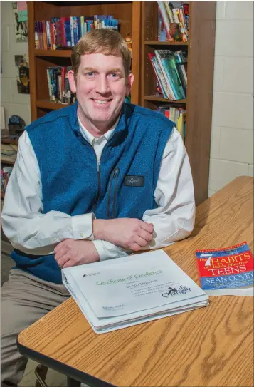  ?? WILLIAM HARVEY/TRILAKES EDITION ?? Bryant Middle School teacher Dustin Dearman has been nominated for the 2017-2018 LifeChange­r of the Year award, sponsored by the National Life Group Foundation. Now in his fourth year of teaching at the school, Dearman helped start an advisory program...