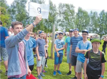  ??  ?? „Leinen los – mit Gott auf hoher See“, so heißt das Motto des Ministrant­enzeltlage­rs auf dem Wagnershof.