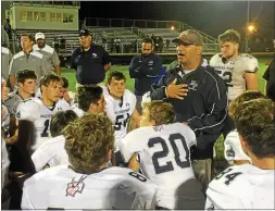  ?? BRUCE ADAMS — MEDIANEWS GROUP FILE ?? Malvern Prep head coach Dave Gueriera talks to his team following a win in 2018 in Wildwood, N.J.