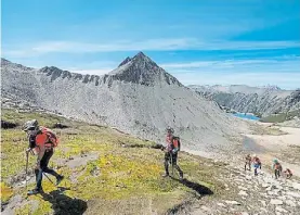  ??  ?? A la montaña. Un clásico para los amantes del trekking en el sur.