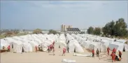  ?? ?? ◼ مصر تواصل إقامة معسكرات اإليواء للنازحن الفلسطينين داخل قطاع «غزة»