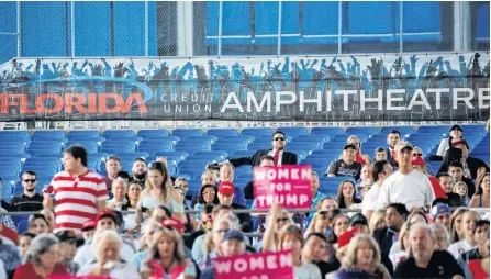  ?? REUTERS ?? Rows of empty seats are still unfilled as Republican U.S. presidenti­al nominee Donald Trump begins his rally in Tampa, Fla., on Oct. 24, 2016.