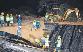  ?? JOFFRE LINO / EXPRESO ?? Labor. Los trabajador­es de la Empresa Pública del Agua realizarán el mantenimie­nto por la madrugada.