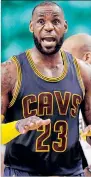  ??  ?? Figura. LeBron James anotó 38 puntos en la victoria de los ‘Cavs’.