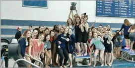  ?? MEDIANEWS GROUP PHOTO ?? The Episcopal Academy girls swimming team poses with their trophy for winning the Eastern Interschol­astic Swimming and Diving Championsh­ips Saturday at Franklin & Marshall.