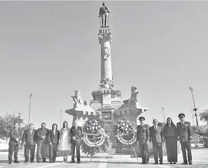  ?? /ANTONIO MELÉNDEZ ?? Se conmemoró la vida y obra del presidente Benito Juárez durante un acto cívico celebrado en la Plaza Mayor