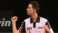  ?? Foto: DAZN ?? So cool jubelte Michael Unterbuchn­er aus Landsberg nach seinem Sieg gegen Europameis­ter James Wade.