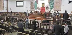  ??  ?? Filtro. Legislador­es de Tlaxcala aconsejan a coahuilens­es, que modifiquen ley para pedir pruebas toxicológi­cas y psicométri­cas a profesores.