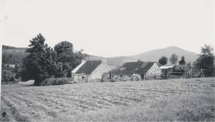  ??  ?? Boghead of Tullos, the home of George Esson, the last man to leave the settlement.