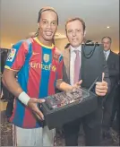  ??  ?? Rosell hizo volver a Ronnie en el Gamper-10