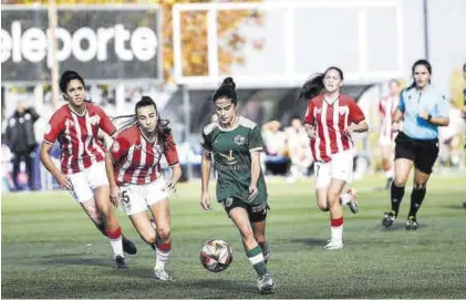  ?? CARLOS GIL ?? Imagen del partido de la primera vuelta en el Manuel Sánchez Delgado.