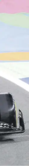  ?? // EFE ?? Fernando Alonso, en acción durante la segunda tanda de ensayos libres del GP de Arabia, en el circuito de Jeddah