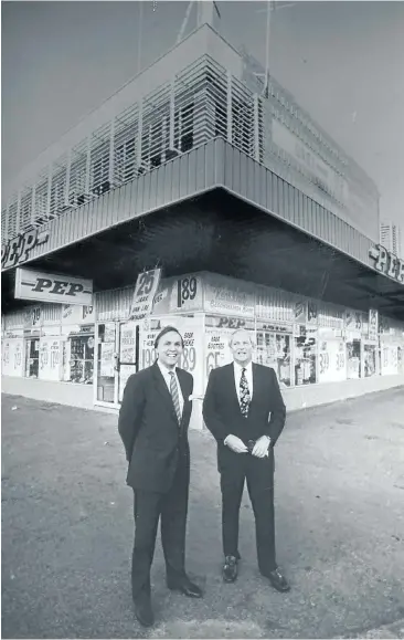  ?? Pictures: Tiso Blackstar ?? Christo Wiese, left, the chairman of Pepkor, celebratin­g the 25th anniversar­y of Pep Stores with founder Renier van Rooyen, in the early 1990s.