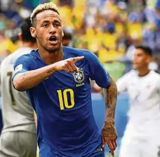  ?? Foto: dpa ?? Neymar aus Brasilien jubelt über seinen Treffer zum :.