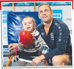  ?? Picture: PETER RISTEVSKI ?? Keisha with her hero Joel Selwood.