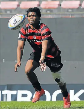  ?? Picture: CARL FOURIE/GALLO IMAGES ?? POINTS MACHINE: EP Elephants flyhalf Oliver Zono in action during the SuperSport Rugby Challenge match against Western Province at Newlands. Against the SWD Eagles in EP’s last outing, Zono contribute­d 12 points with his boot