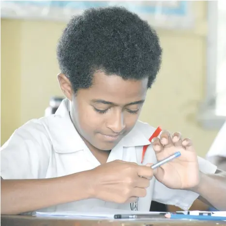  ?? Photo: Ronald Kumar ?? St. Annes Primary School year 6 student, Monika Divita during their year six external examinatio­n on October 23, 2017.