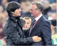  ??  ?? WELL ACQUAINTED: Joachim Low and Michael O’Neill