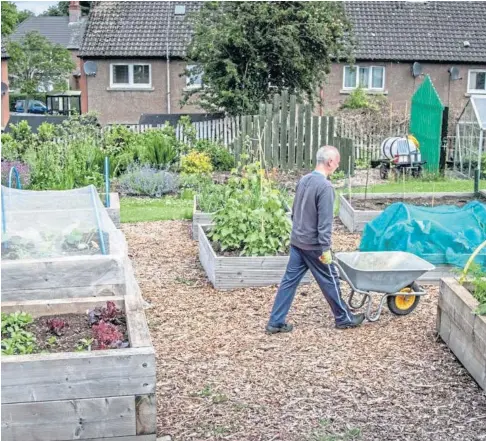  ?? ?? FEEDING FIFE: The Eats Rosyth charity believes the pandemic only highlighte­d existing problems of food inequality.