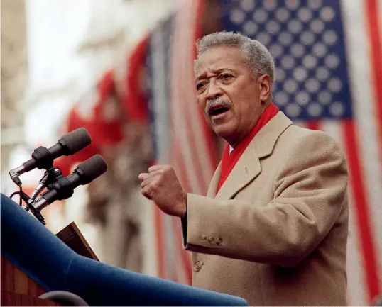  ?? AP ?? David Dinkins delivering his first speech as mayor of New York City in January 1990.